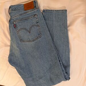 Levi's Wedgie Straight Blue Jeans